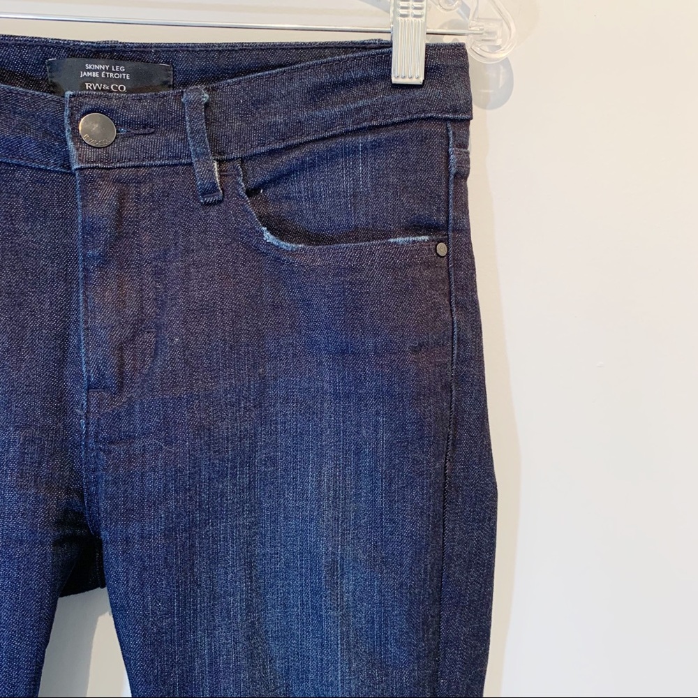RW&CO | Mid Rise Dark Wash Skinny Jeans
